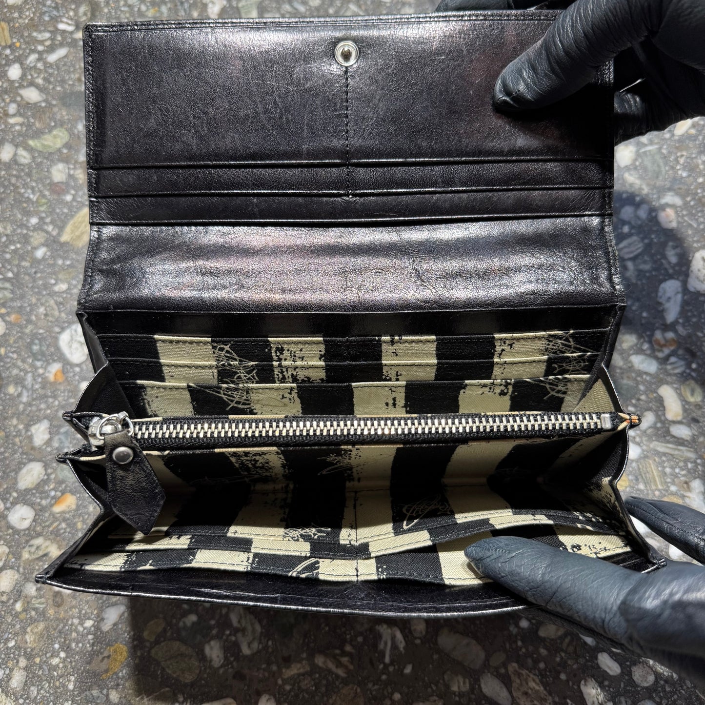 BLACK VIVIENNE WESTWOOD LONG WALLET