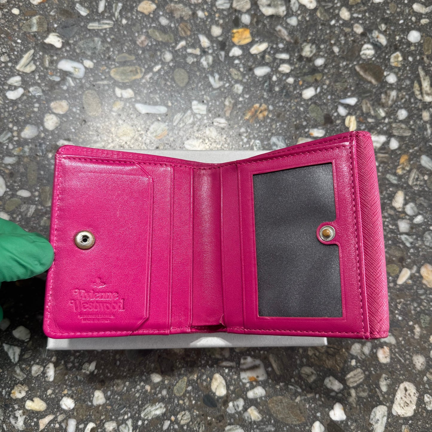 PINK VIVIENNE WESTWOOD WALLET
